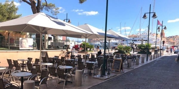 Brasserie du Port, Saint-Tropez - MacSymo Parasol